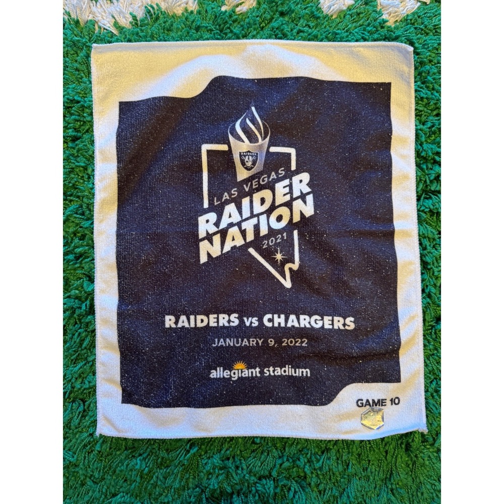 NFL Rally Towel Unisex OS Black Excellent Las‎ Vegas Raiders vs Chargers 2022